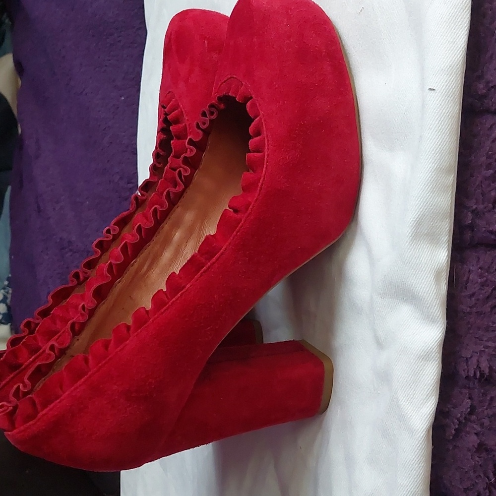 Jeffery Campbell Red Ruffled Women's Shoes - Picture 3 of 7